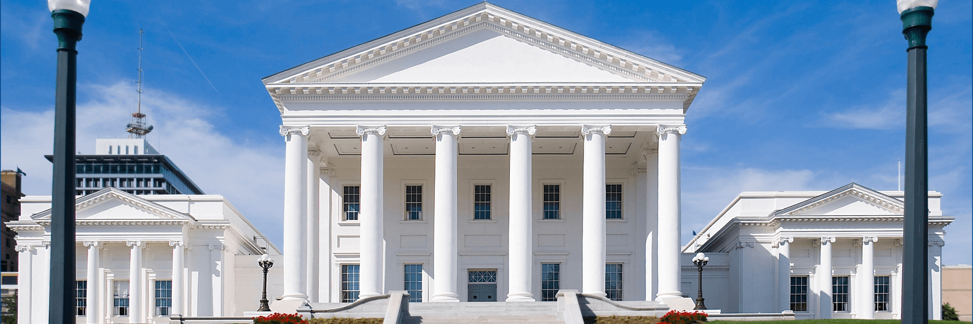 image of the Virginia state capitol building in Richmond Virginia