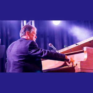 9/10: David Esleck Trio