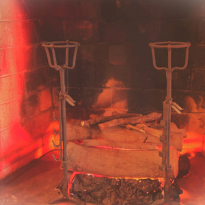 10/2: Haunted Hearth: Spooky Stories at Agecroft Hall