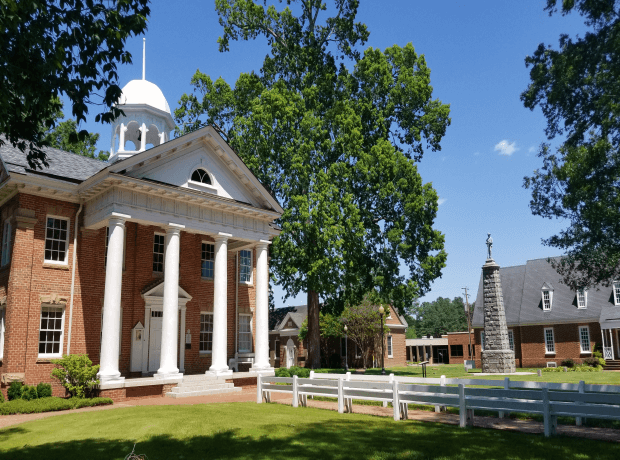 image of the chesterfield county courthouse
