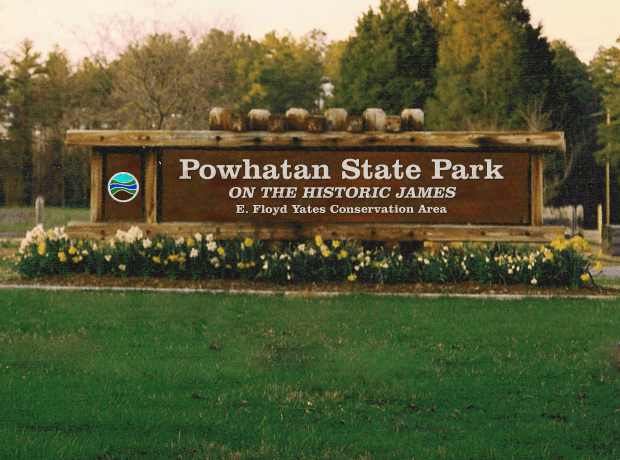 image of a welcome sign reading powhatan state park in powhatan virginia